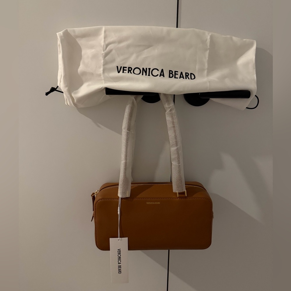 New Veronica Beard Leather Shoulder Bag – Tan | With Dust Bag & Tags
